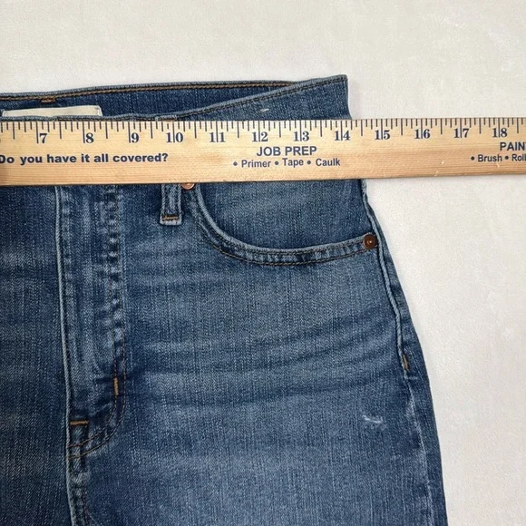 Madewell High Rise Blue Denim Shorts- Size 26 - Picture 11 of 11